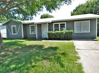 529 NW King St, Burleson, TX 76028