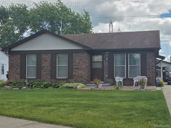 19055 Hyde Park Dr, Woodhaven, MI 48183