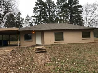 700 Premier Rd, Longview, TX 75604