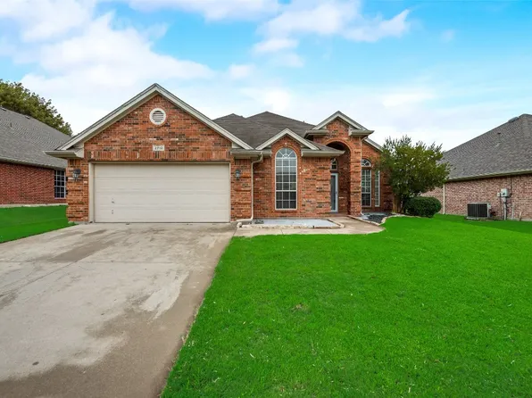 2712 Flint Rock Dr, Fort Worth, TX 76131