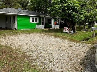 310 SE 4th St, Hoxie, AR 72433