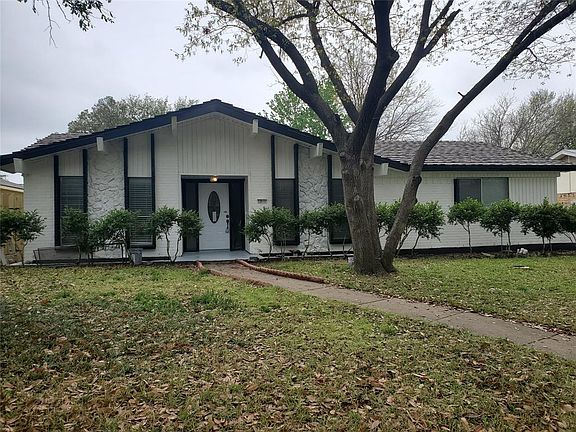 2nd image of 1818 Eldorado Dr