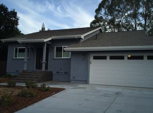 24300 Dawnridge Dr, Los Altos Hills, CA 94024