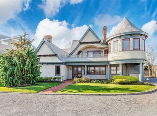 411 Asharoken Ave, Northport, NY 11768