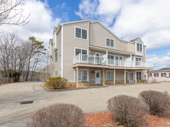 106 E Grand Avenue #3, Old Orchard Beach, ME 04064