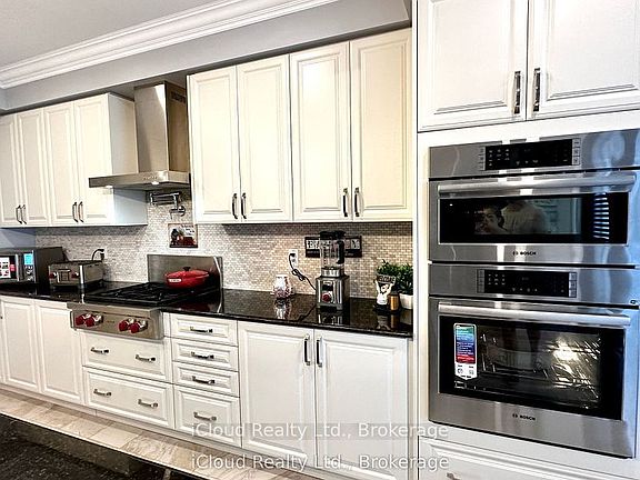 2nd image of 56 Esther Cres