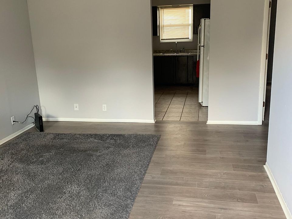 1st image of 88 Moull St #B