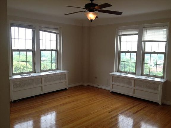 4th image of 1415 Parkerapartment #1167