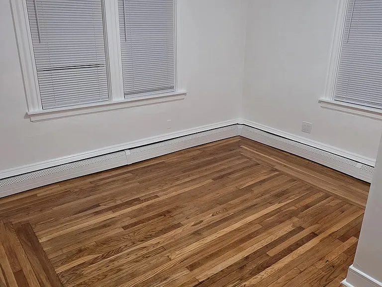 226 Farmington Ave #2 — Photo 11