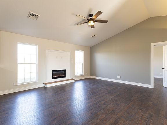 5th image of 709 E Terrill Rd