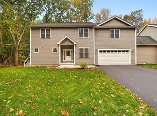 22 Beacon St #2222, Shrewsbury, MA 01545