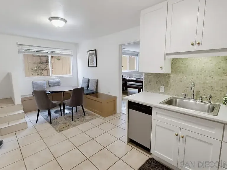 1920 Gardena Pl — Photo 14