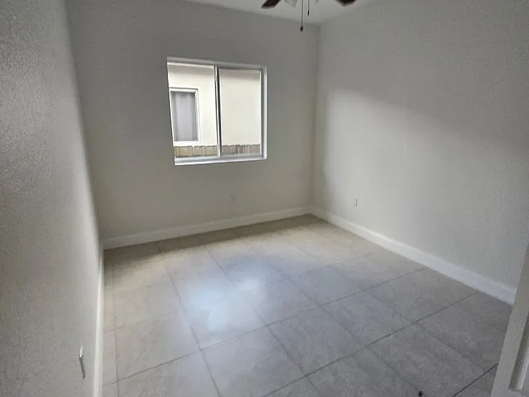 743 NW 2nd Ave — Photo 8