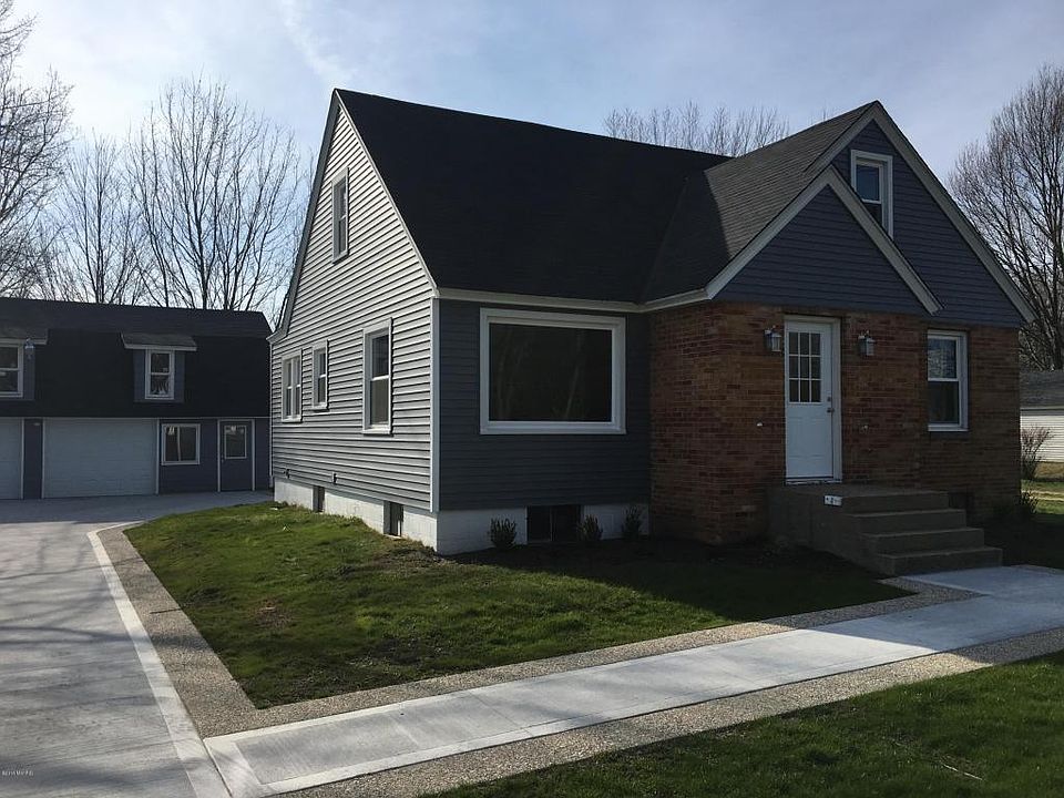 1st image of 2487 N 120th Ave