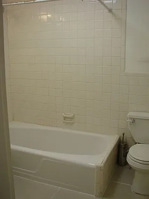 Rented by ABCO Commercial Properties, LLC | media 35