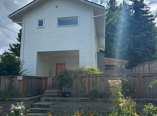 3110 SE 49th Ave #B, Portland, OR 97206