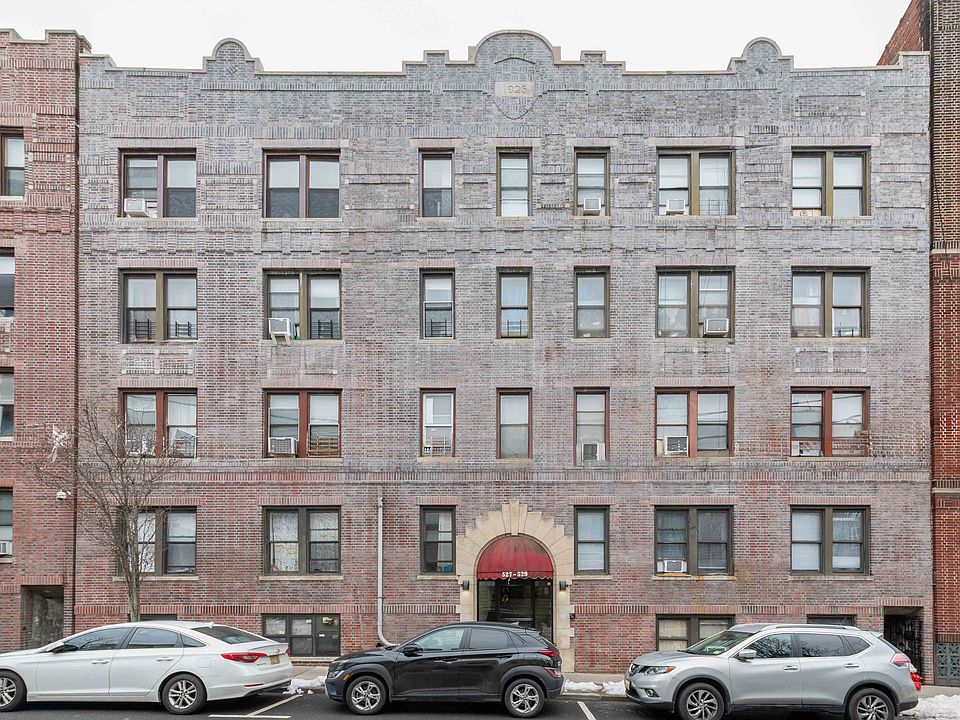 1st image of 527 34th St APT D4