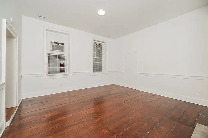 367 King St #A — Photo 5