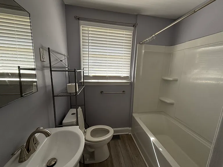 1405 Sunnyside Dr — Photo 6