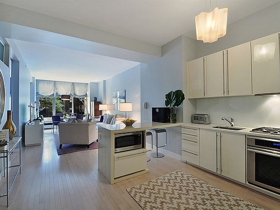2nd image of 650 6th Ave APT 3A
