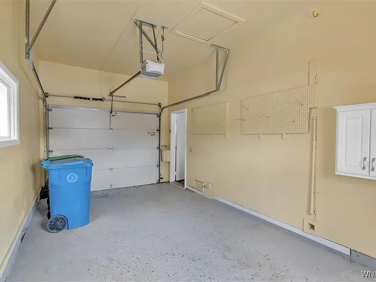 116 Segsbury Rd — Photo 21
