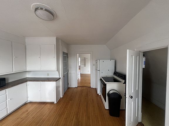 2nd image of 1305 Maryland Ave