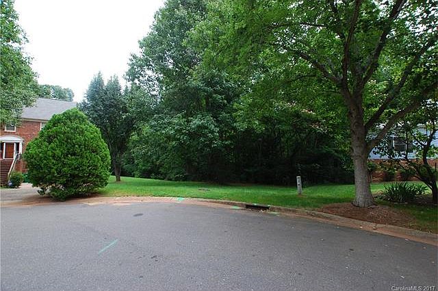 1st image of 6942 Albaneen Ct