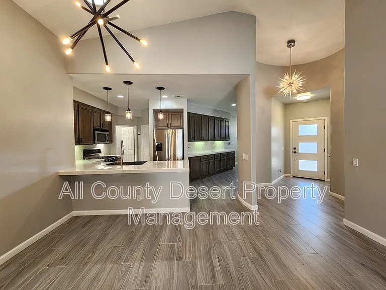 80216 Jasper Park Ave — Photo 3