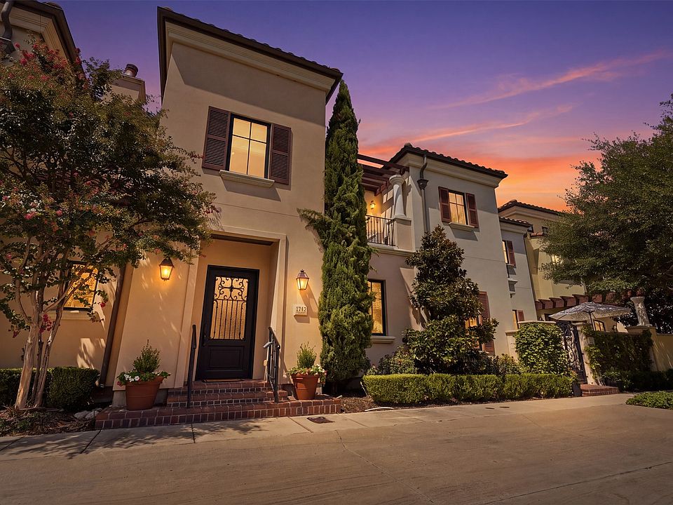 1st image of 2712 Miro Ct
