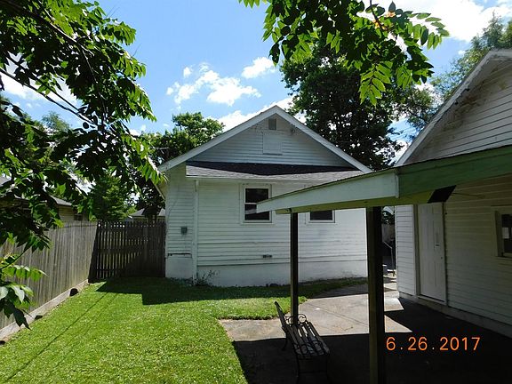 4th image of 1828 Oberon Dr