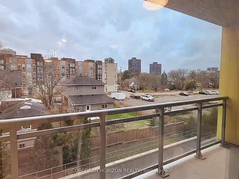 257 Hemlock St #417 — Photo 20