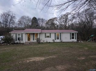 769 Mayberry Ln, Arab, AL 35016