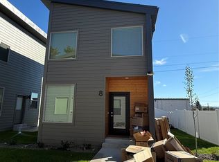 1034 9th St #8, Wenatchee, WA 98801