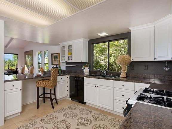 4th image of 2660 Dorking Pl