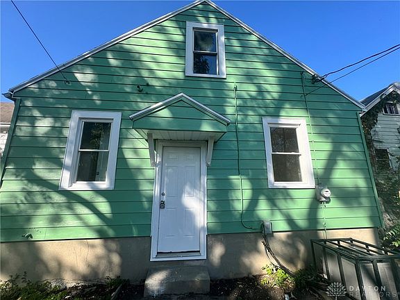 3rd image of 1646 Gondert Ave