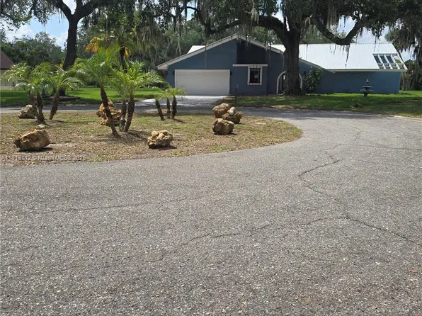 4508 Fire Ct, Labelle, FL 33935