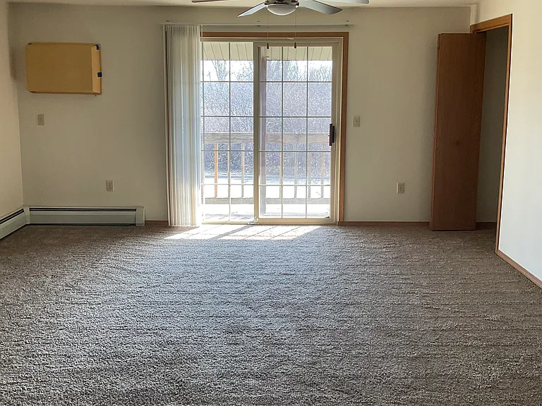 Elkay Lane Apartments — Photo 3
