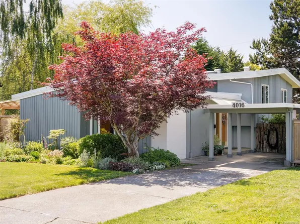 4016 Oberlin Pl, Saanich, BC V8N 3R5