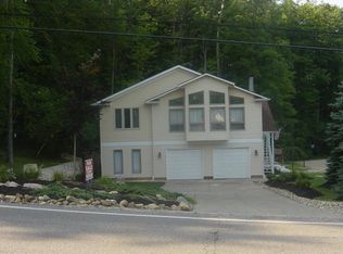 9449 Chardon Rd, Kirtland, OH 44094