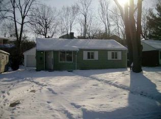 922 Ridgedale Rd, South Bend, IN 46614