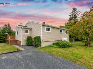 28 Saint Genevieve Dr #OF, Halifax, NS B0J2L0