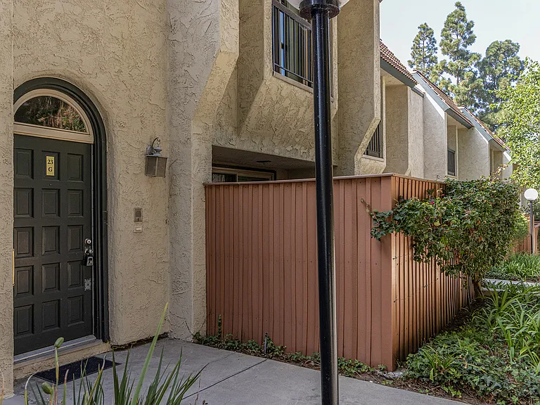 11260 Overland Ave #23G-1 — Photo 38