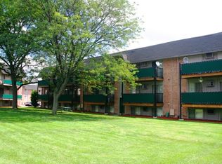 23700 W Warren St APT 6, Dearborn Heights, MI 48127
