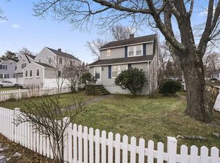 121 First Parish Rd, Scituate, MA 02066