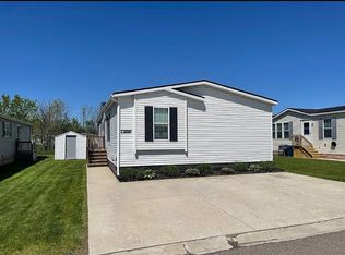 6175 Addison Way, Fenton, MI 48430