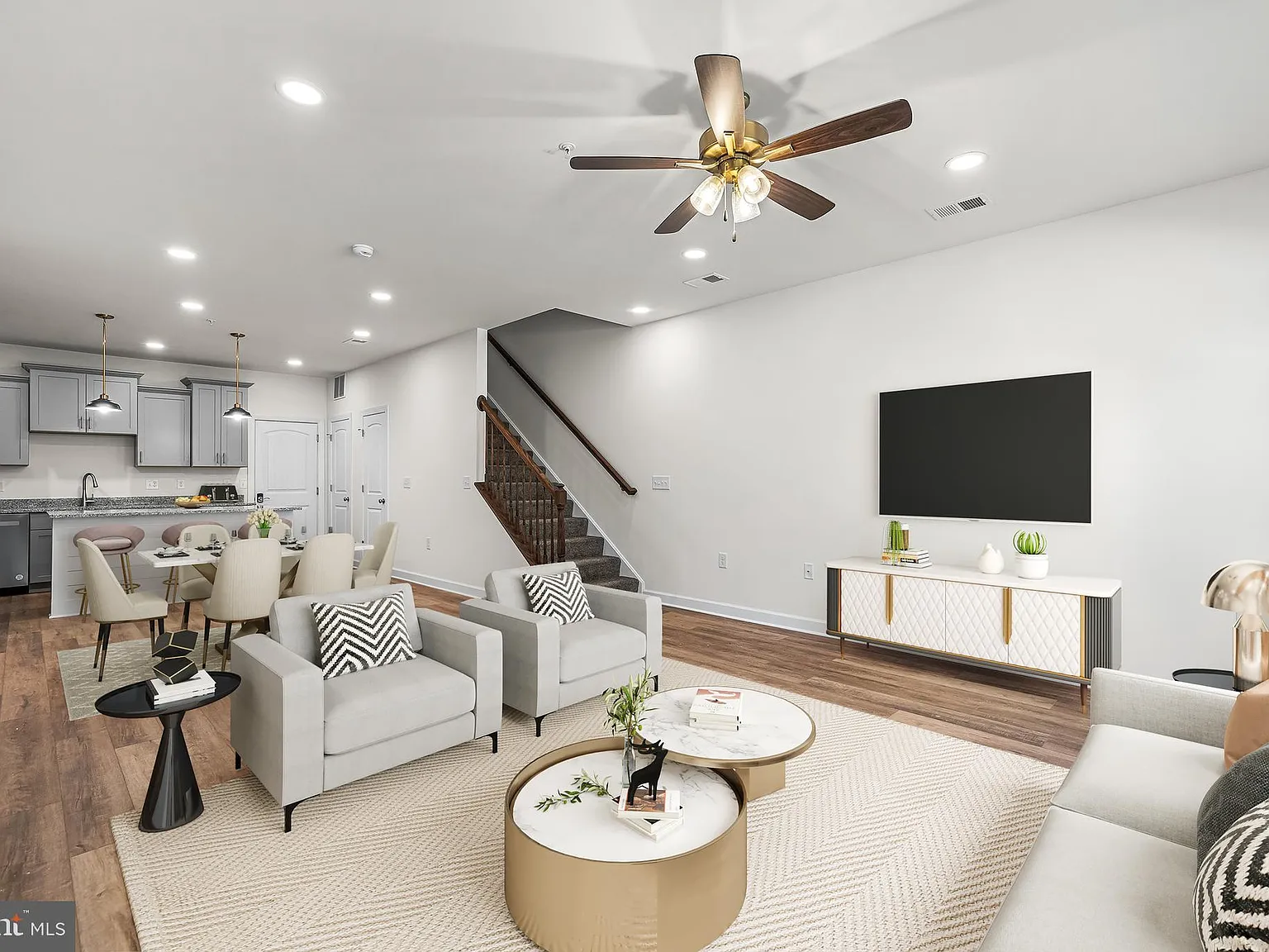 3 bed, 2.5 bath, 1768 sqft, $2,449 — Photo 3