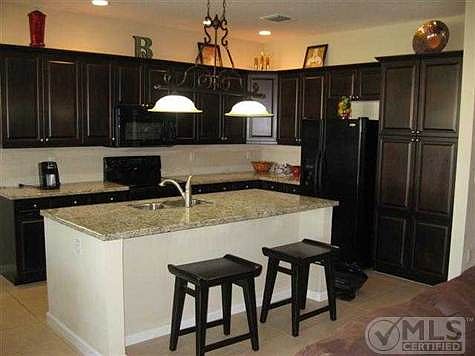 2nd image of 11251 SW Kingslake Cir