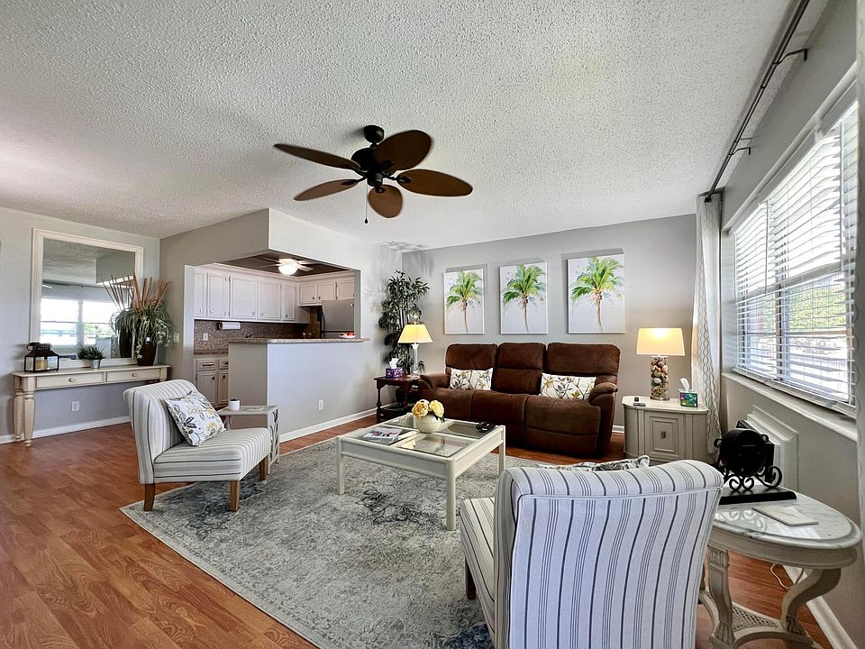 1st image of 190 Camden H