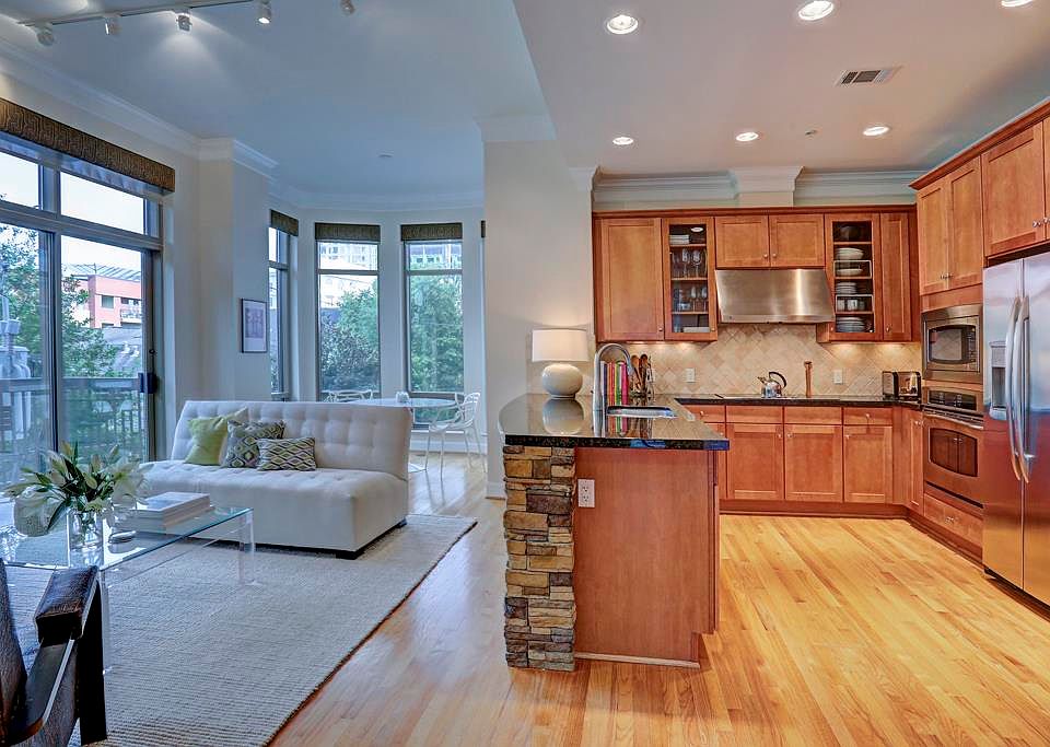 1st image of 2211 Briarglen Dr APT 401