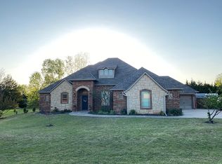1009 Waverly Way, Elgin, OK 73538